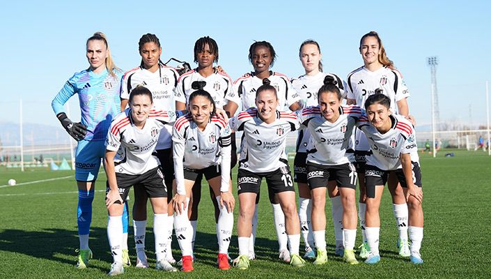 Beşiktaş United Payment:3 Servette:3 (Hazırlık Maçı) Beşiktaş United Payment:3 Servette:3 (Hazırlık Maçı)