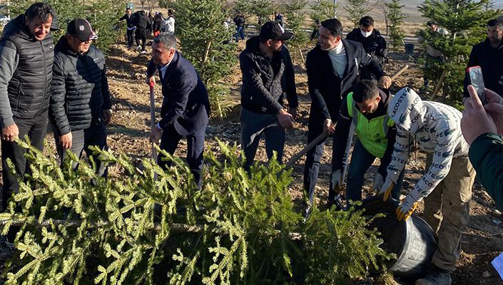 Beşiktaşlı Sanayici İşadamları ve Yatırımcıları Derneği’nden Anlamlı Etkinlik Beşiktaşlı Sanayici İşadamları ve Yatırımcıları Derneği’nden Anlamlı Etkinlik