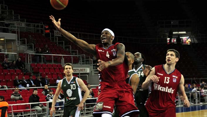 Basketbol Takımımız Ereğli'de Basketbol Takımımız Ereğli'de