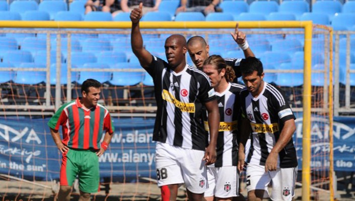 Plaj Futbol Takımımız Kampa Giriyor Plaj Futbol Takımımız Kampa Giriyor
