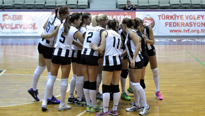Bayan Voleybol Takımımızın Rakibi Nilüfer Bld. Bayan Voleybol Takımımızın Rakibi Nilüfer Bld.