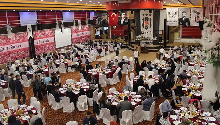 Çankırılı Beşiktaşlılar İftarda Buluştu Çankırılı Beşiktaşlılar İftarda Buluştu