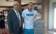 Lösemi Tedavisi Gören Emir Özcan, Futbolcularımızla Bir Araya Geldi