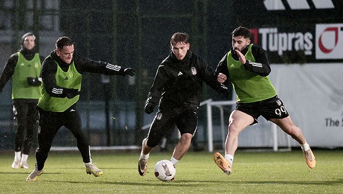 Corendon Alanyaspor Maçı Hazırlıkları Başladı Corendon Alanyaspor Maçı Hazırlıkları Başladı