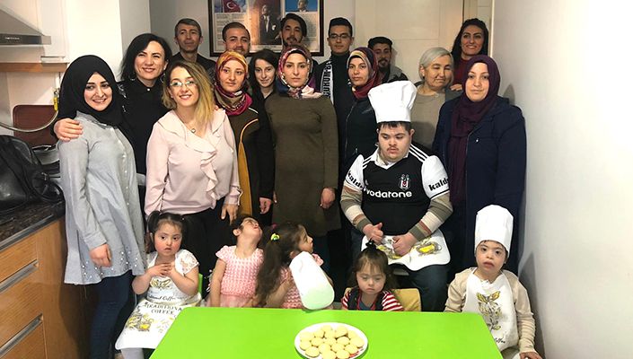 Çorum Beşiktaşlılar Derneği’nden Çocuklara Hediye Forma Çorum Beşiktaşlılar Derneği’nden Çocuklara Hediye Forma
