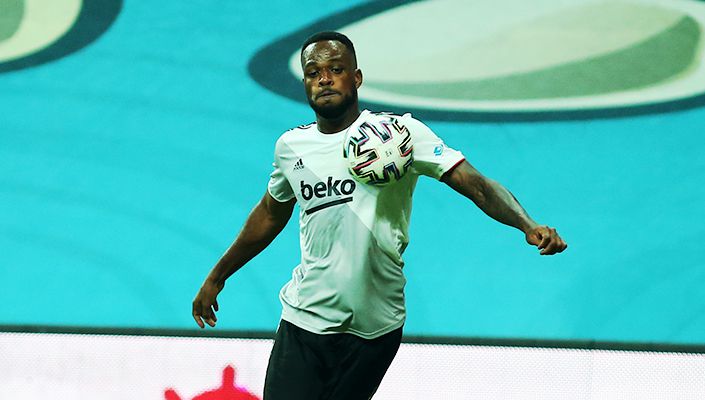 Cyle Larin: ‘Gol attığım için mutluyum’ Cyle Larin: ‘Gol attığım için mutluyum’