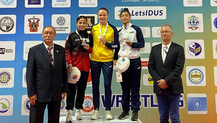 Dünya İkincisi Olan Milli Güreşçimiz Ebru Dağbaşı’nı Tebrik Ederiz Dünya İkincisi Olan Milli Güreşçimiz Ebru Dağbaşı’nı Tebrik Ederiz