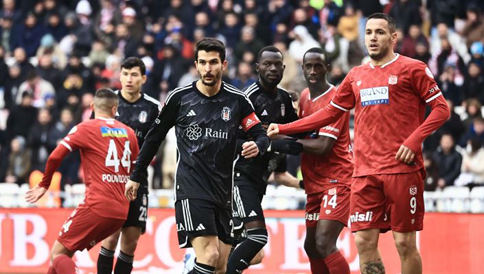 EMS Yapı Sivasspor:1 Beşiktaş:0 EMS Yapı Sivasspor:1 Beşiktaş:0