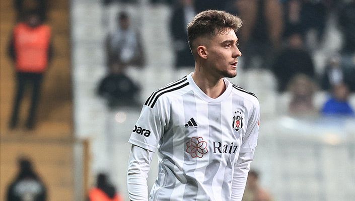 Ernest Muçi: ‘Üç puan kazandığımız için çok mutluyum’ Ernest Muçi: ‘Üç puan kazandığımız için çok mutluyum’