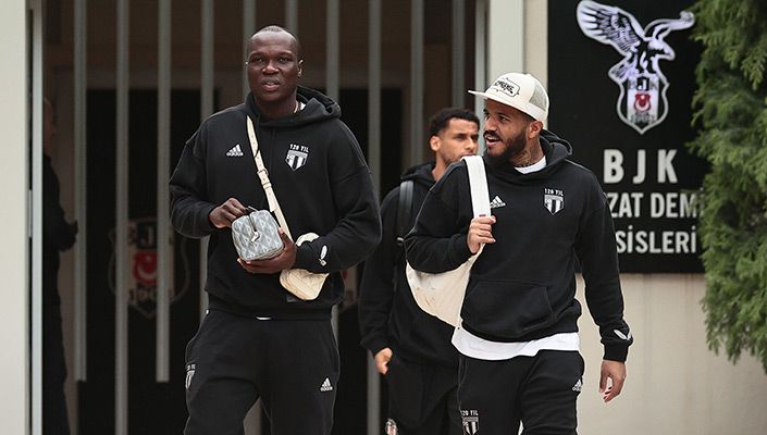 Futbol A Takımımız Bakü’ye Gitti Futbol A Takımımız Bakü’ye Gitti