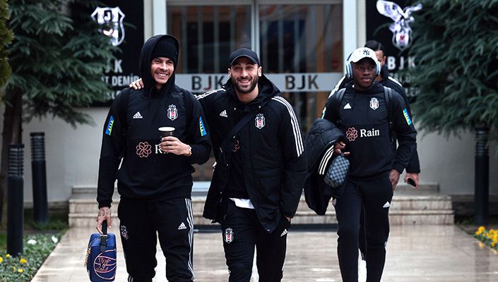 Futbol A Takımımız Konya’ya Gitti Futbol A Takımımız Konya’ya Gitti
