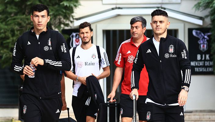 Futbol A Takımımız Konya’ya Gitti Futbol A Takımımız Konya’ya Gitti