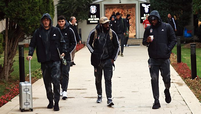 Futbol A Takımımız, Macaristan’a Gitti Futbol A Takımımız, Macaristan’a Gitti