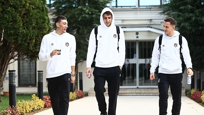 Futbol A Takımımız Mersin’e Gitti Futbol A Takımımız Mersin’e Gitti