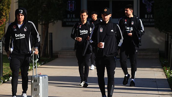 Futbol A Takımımız Rize’ye Gitti Futbol A Takımımız Rize’ye Gitti