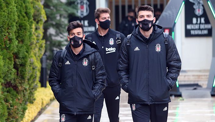 Futbol Takımımız, Gaziantep’e Gitti Futbol Takımımız, Gaziantep’e Gitti