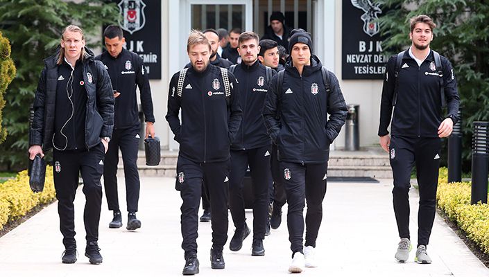 Futbol Takımımız Malatya’ya Gitti Futbol Takımımız Malatya’ya Gitti