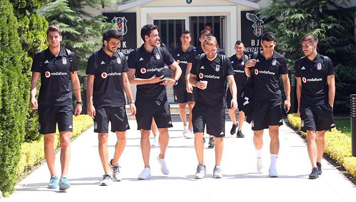 Futbol Takımımız Sırbistan’a Gitti Futbol Takımımız Sırbistan’a Gitti