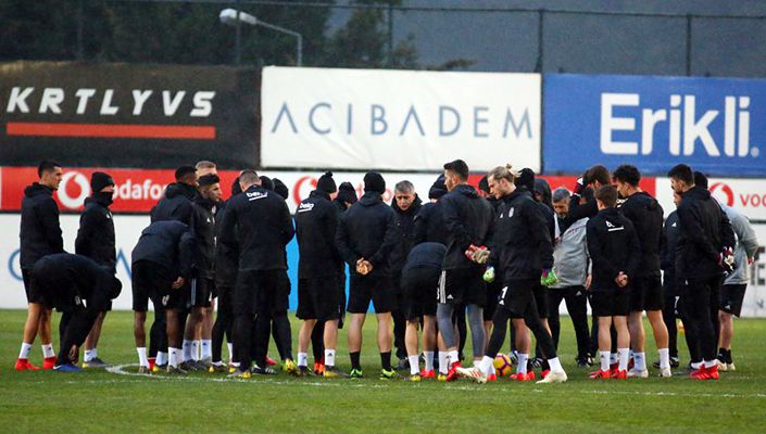 Futbol Takımımızın E.Y. Malatyaspor Maçı Kadrosu Belli Oldu Futbol Takımımızın E.Y. Malatyaspor Maçı Kadrosu Belli Oldu