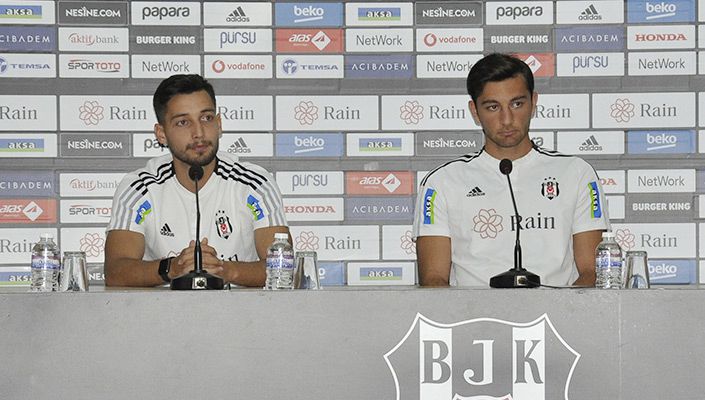 Futbolcularımız Tayyip Talha Sanuç ile Emrecan Uzunhan’dan Açıklamalar Futbolcularımız Tayyip Talha Sanuç ile Emrecan Uzunhan’dan Açıklamalar