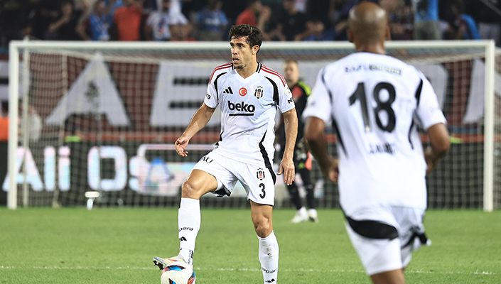 Gabriel Paulista: “Takım olarak aynaya bakmamız lazım” Gabriel Paulista: “Takım olarak aynaya bakmamız lazım”