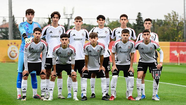 Galatasaray:2 Beşiktaş:2 (U-17) Galatasaray:2 Beşiktaş:2 (U-17)