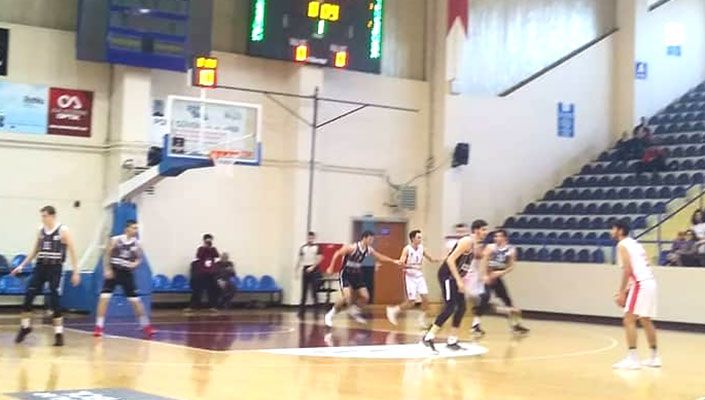 Genç Erkek Basketbol Takımımız, Bahçeşehir Koleji SK’yı 83-64 Yendi Genç Erkek Basketbol Takımımız, Bahçeşehir Koleji SK’yı 83-64 Yendi
