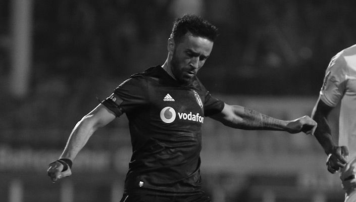 Gökhan Gönül: ‘Milletimizin başı sağolsun’ Gökhan Gönül: ‘Milletimizin başı sağolsun’