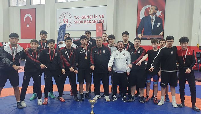 Güreş Takımımız, Serbest Stil İstanbul Güreş Şampiyonası’nda İkinci Oldu Güreş Takımımız, Serbest Stil İstanbul Güreş Şampiyonası’nda İkinci Oldu