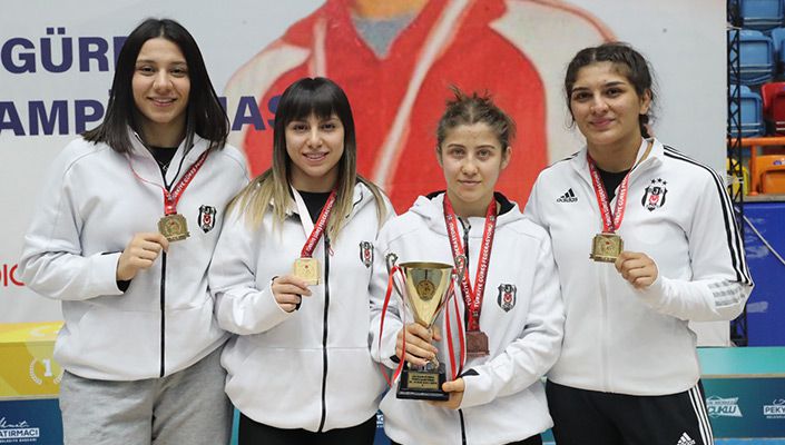 Güreş Takımımız, U-23 Kadınlar Türkiye Şampiyonası’nda Üçüncü Oldu Güreş Takımımız, U-23 Kadınlar Türkiye Şampiyonası’nda Üçüncü Oldu