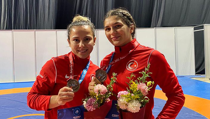 Güreş Takımımızın Sporcularına Milli Davet Güreş Takımımızın Sporcularına Milli Davet