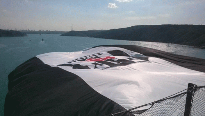 Şanlı Bayrağımız Yavuz Sultan Selim Köprüsü’nde Dalgalanıyor Şanlı Bayrağımız Yavuz Sultan Selim Köprüsü’nde Dalgalanıyor