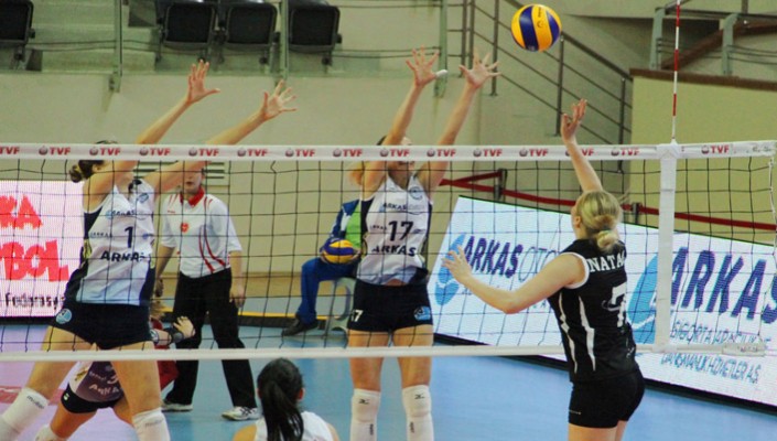 Kadın Voleybol Takımımızın Rakibi Rota Koleji Kadın Voleybol Takımımızın Rakibi Rota Koleji