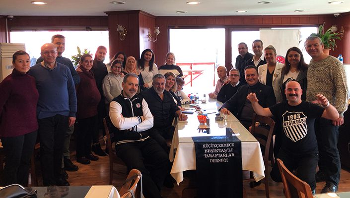 Hakan Özköse “Vefa Kahvaltısı”na Katıldı Hakan Özköse “Vefa Kahvaltısı”na Katıldı