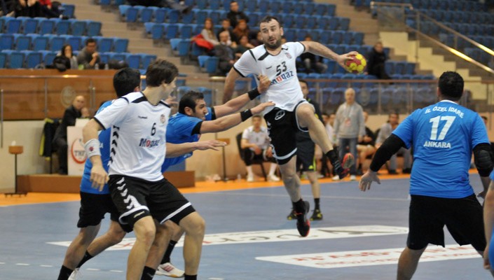 Hentbol Takımımız Yarı Finalde Hentbol Takımımız Yarı Finalde