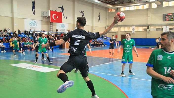 Hentbol Takımımız, Türkiye Kupası'nda Dörtlü Finale Yükseldi Hentbol Takımımız, Türkiye Kupası'nda Dörtlü Finale Yükseldi