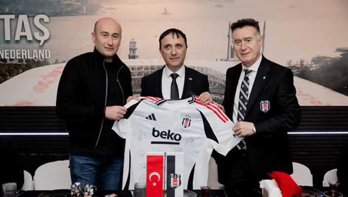 İkinci Başkanımız Hüseyin Yücel, Hollanda’da Yaşayan Beşiktaşlılarla Buluştu İkinci Başkanımız Hüseyin Yücel, Hollanda’da Yaşayan Beşiktaşlılarla Buluştu