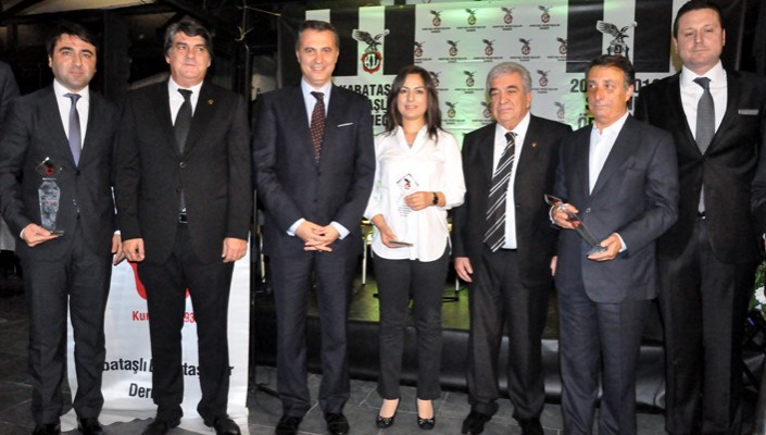 Yılın En İyileri Belli Oldu Yılın En İyileri Belli Oldu