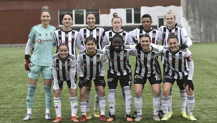 Kadın Futbol Süper Ligi’nde Rakip Karadeniz Ereğli Belediye Spor Kadın Futbol Süper Ligi’nde Rakip Karadeniz Ereğli Belediye Spor