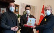 Köln Beşiktaşlılar Derneği Başkanı Mehmet Çoban’dan Köln Başkonsolosu Turhan Kaya’ya Ziyaret