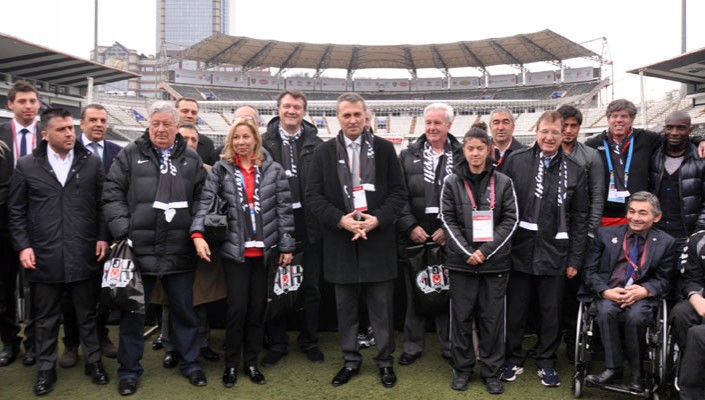 IOC Heyeti, BJK İnönü Stadı'nı İnceledi IOC Heyeti, BJK İnönü Stadı'nı İnceledi