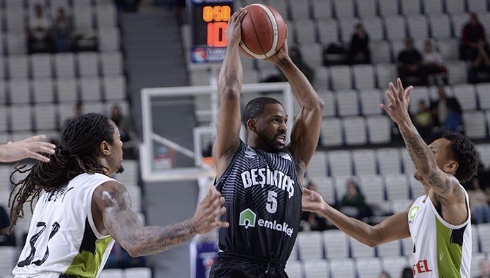 Manisa Büyükşehir Belediye Spor:78 Beşiktaş Emlakjet:70 Manisa Büyükşehir Belediye Spor:78 Beşiktaş Emlakjet:70