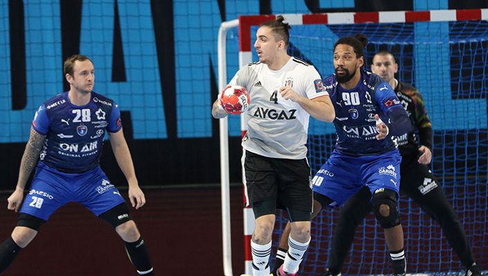 Montpellier HB:40 Beşiktaş Aygaz:16 Montpellier HB:40 Beşiktaş Aygaz:16