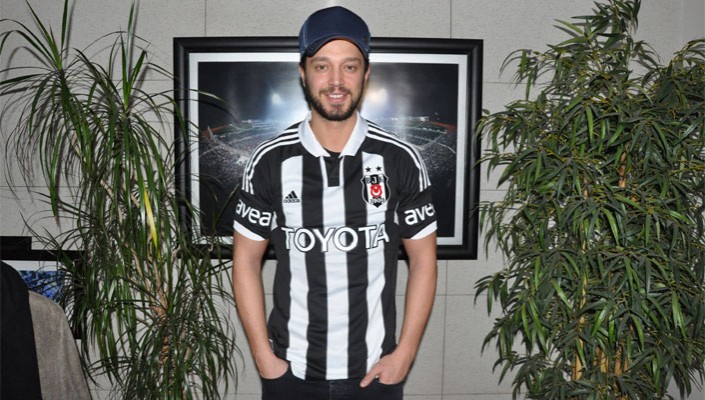 Murat Boz Beşiktaş Dergisi’nde! Murat Boz Beşiktaş Dergisi’nde!