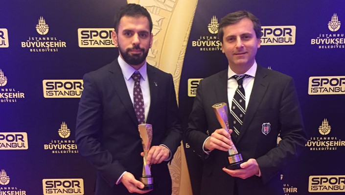 Spor İstanbul'dan Beşiktaşımıza Ödül Spor İstanbul'dan Beşiktaşımıza Ödül