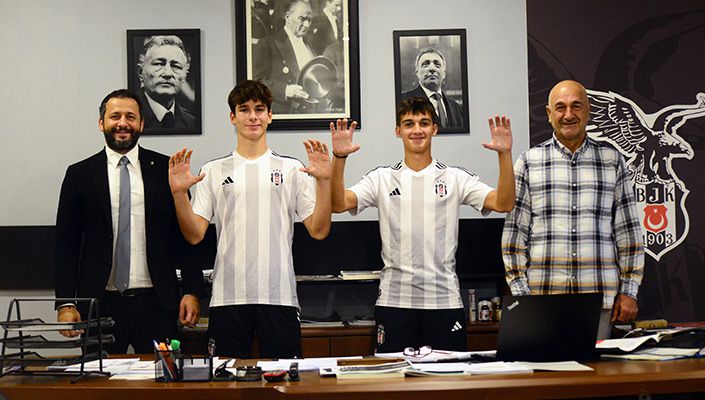 Oğuz Baran Arslan ile Haluk Efe Yorulmaz Futbol Akademimize Dahil Oldu Oğuz Baran Arslan ile Haluk Efe Yorulmaz Futbol Akademimize Dahil Oldu