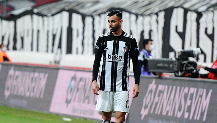 Rachid Ghezzal: “Kafamızı dik tutmalıyız” Rachid Ghezzal: “Kafamızı dik tutmalıyız”