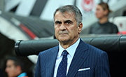 Şenol Güneş praises his players