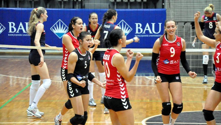 Voleybolda Play-Off Heyecanı Voleybolda Play-Off Heyecanı