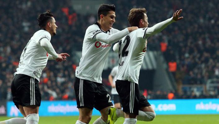 Spor Toto Süper Lig'de Rakip Trabzonspor Spor Toto Süper Lig'de Rakip Trabzonspor